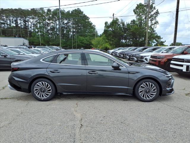 2025 Hyundai SONATA Hybrid Limited