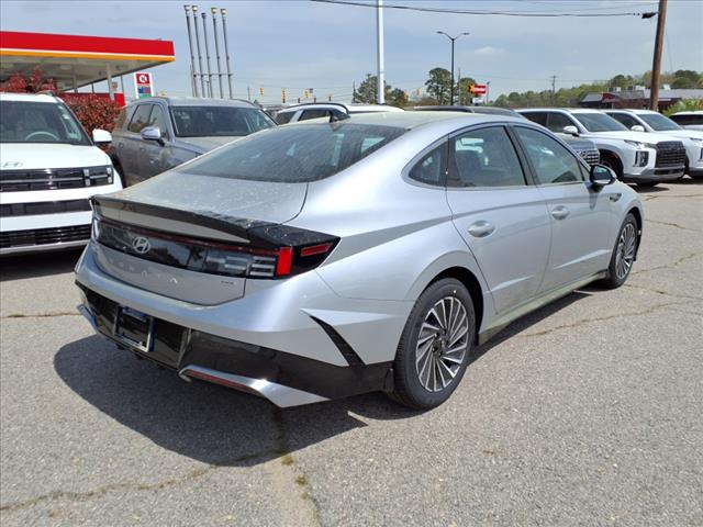 2025 Hyundai SONATA Hybrid SEL