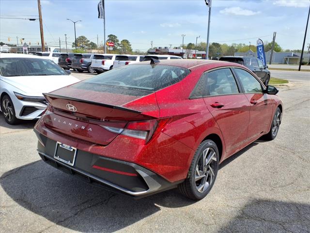 2025 Hyundai ELANTRA SEL Sport