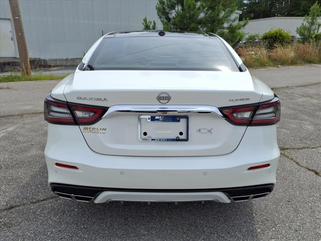 2023 Nissan Maxima Platinum