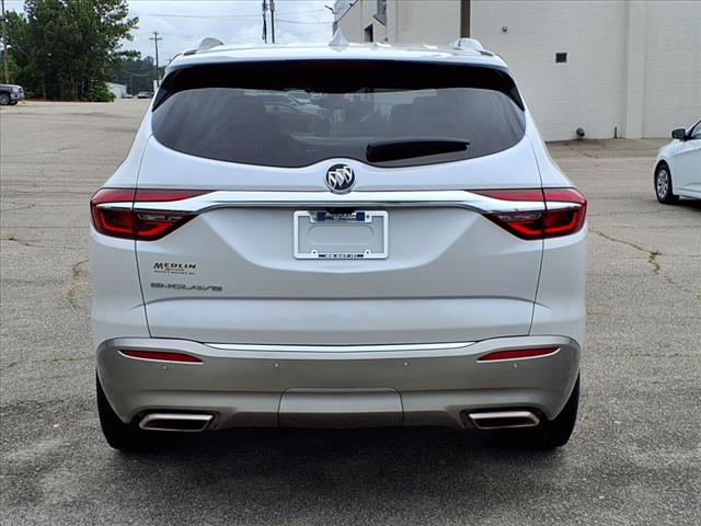 2021 Buick Enclave Essence