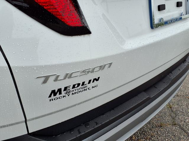 2025 Hyundai TUCSON SEL