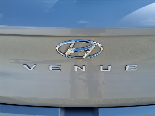 2021 Hyundai VENUE SEL