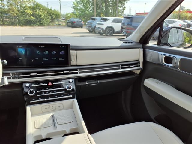 2025 Hyundai SANTA FE SE