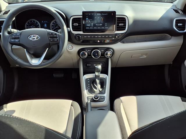 2021 Hyundai VENUE SEL