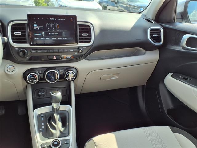 2021 Hyundai VENUE SEL