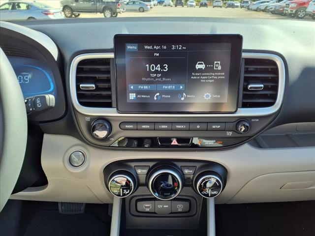 2025 Hyundai VENUE SEL