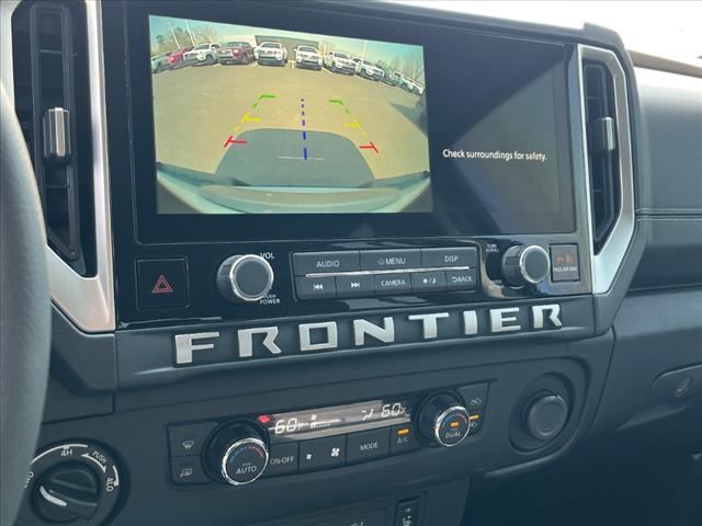 2025 Nissan Frontier SV