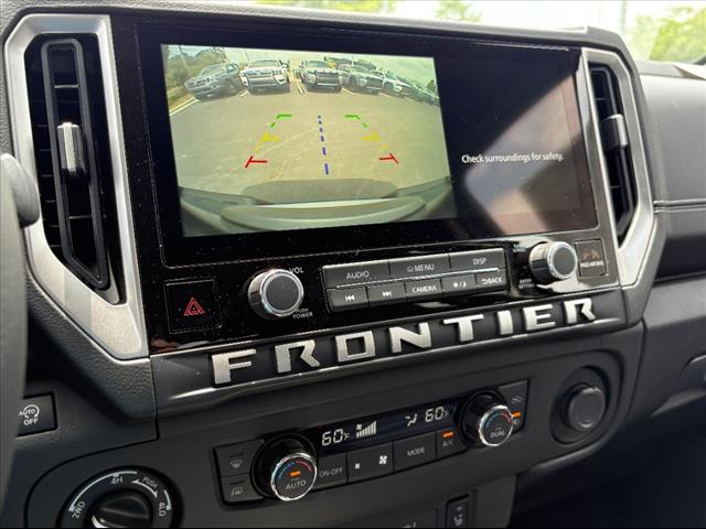 2025 Nissan Frontier SV