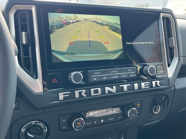 2025 Nissan Frontier SV