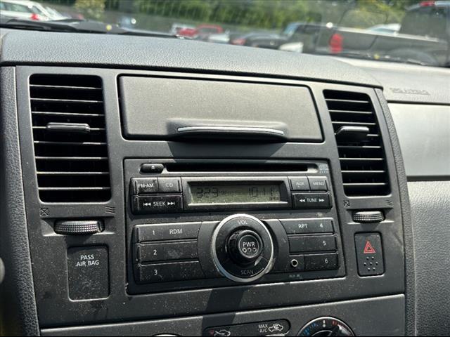 2011 Nissan Versa 1.8 S