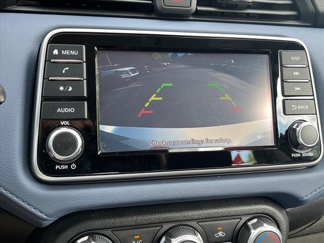 2023 Nissan Versa SV