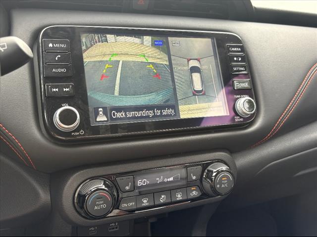 2021 Nissan Kicks SR