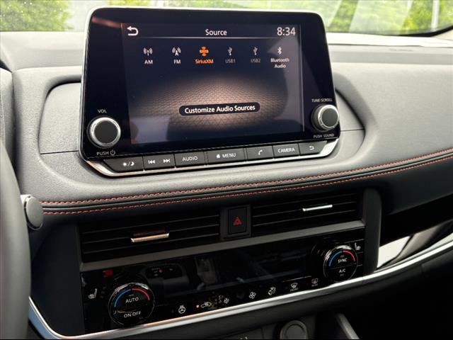 2025 Nissan Rogue Rock Creek
