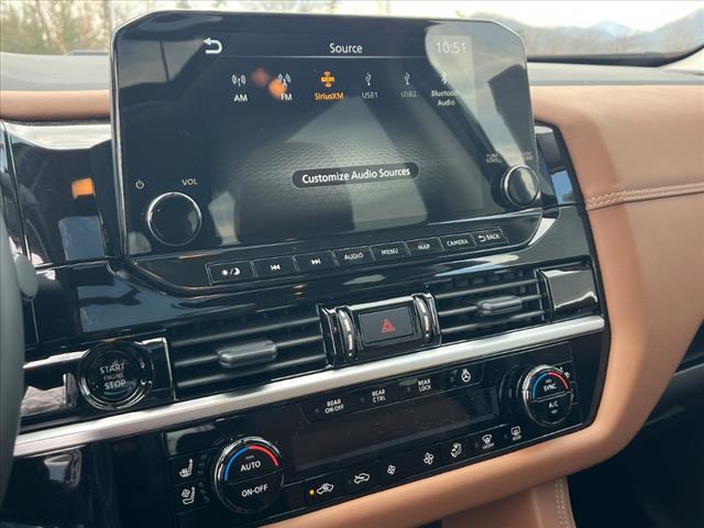 2025 Nissan Pathfinder Platinum