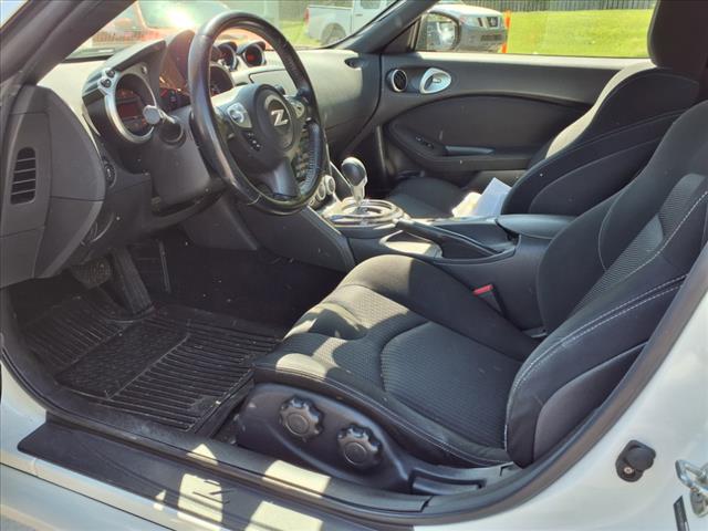 2016 Nissan 370Z Touring