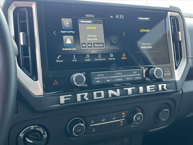 2025 Nissan Frontier SV
