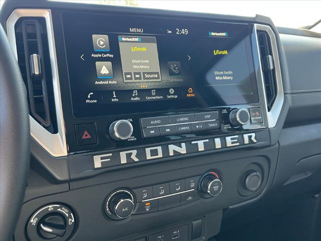 2025 Nissan Frontier SV