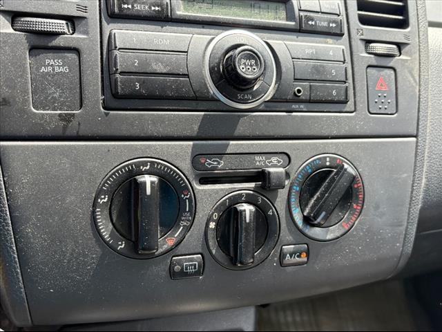 2011 Nissan Versa 1.8 S