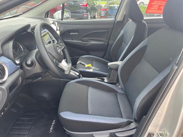 2023 Nissan Versa SV