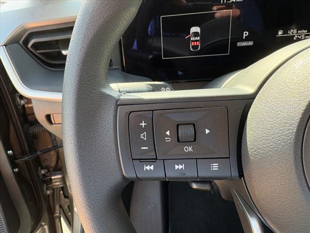 2025 Nissan Kicks S