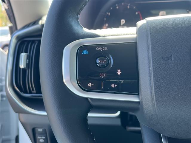 2025 Nissan Armada SV