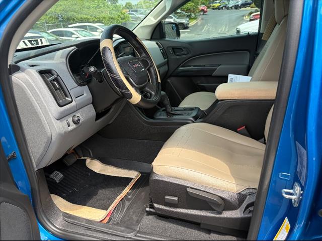 2021 GMC Canyon Elevation Standard
