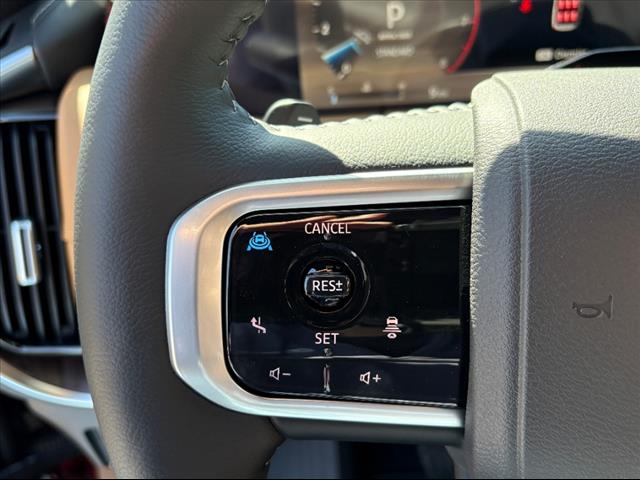 2025 Nissan Armada SL