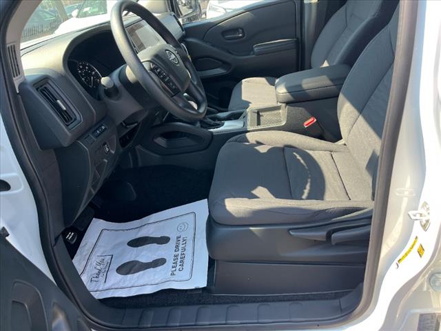 2025 Nissan Frontier S