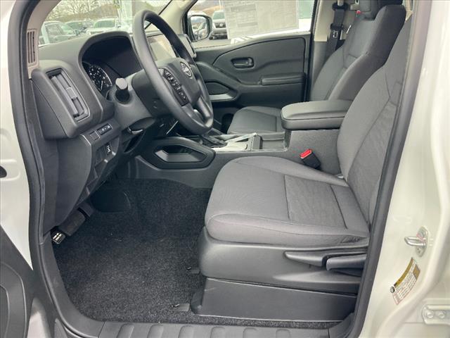 2025 Nissan Frontier S