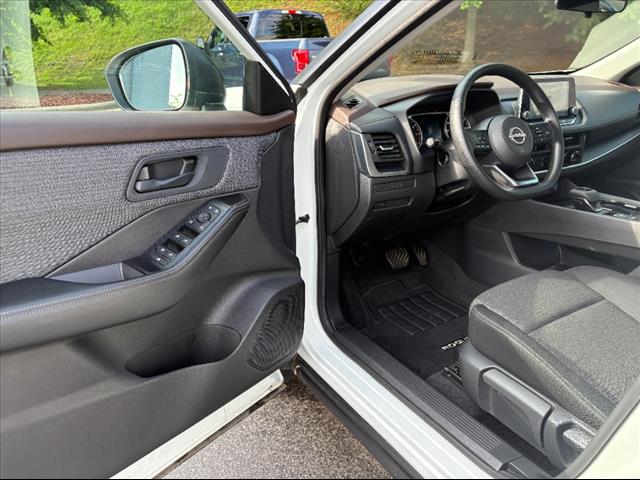 2022 Nissan Rogue S