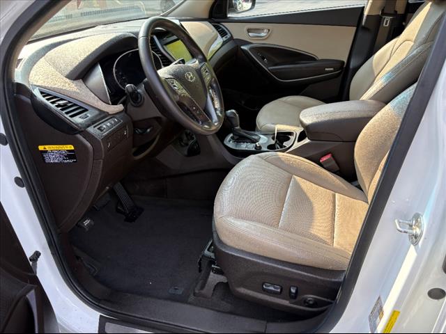 2017 Hyundai SANTA FE Sport 2.4 Base