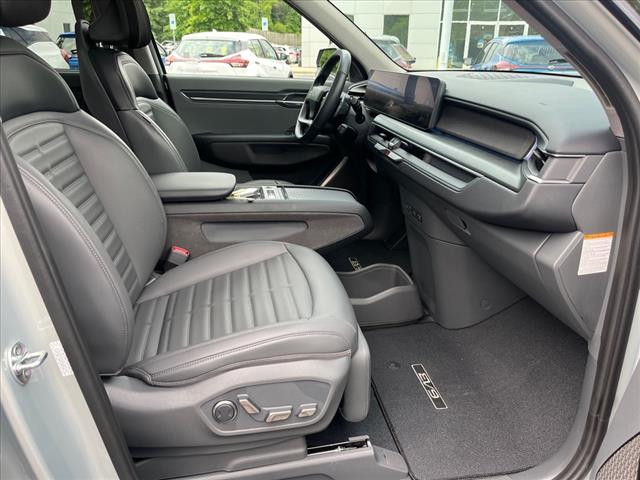 2024 Kia EV9 Land