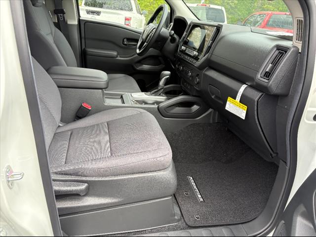 2025 Nissan Frontier S