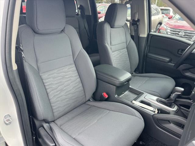 2025 Nissan Frontier S