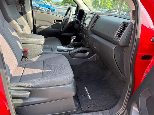 2022 Nissan Frontier S