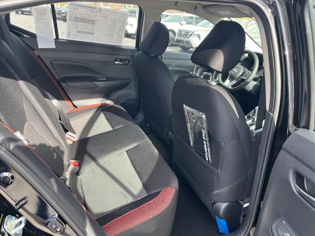 2025 Nissan Versa 1.6 SR