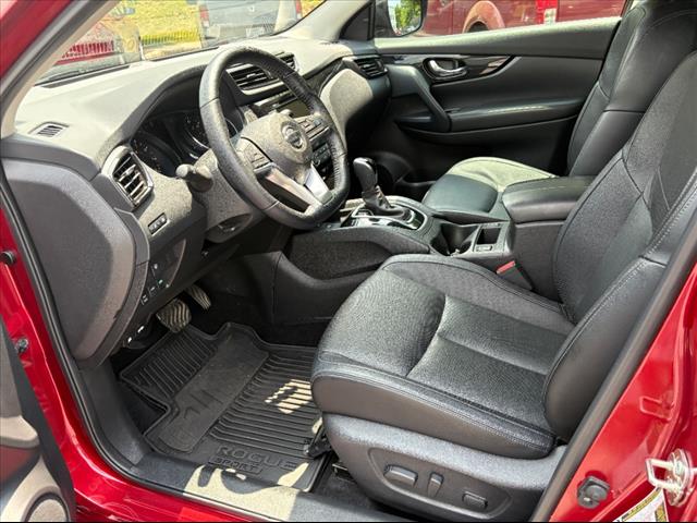2022 Nissan Rogue Sport SL