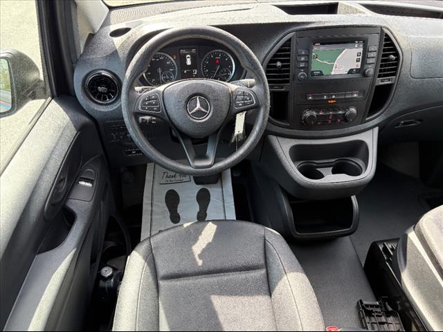 2023 Mercedes-Benz Metris Passenger