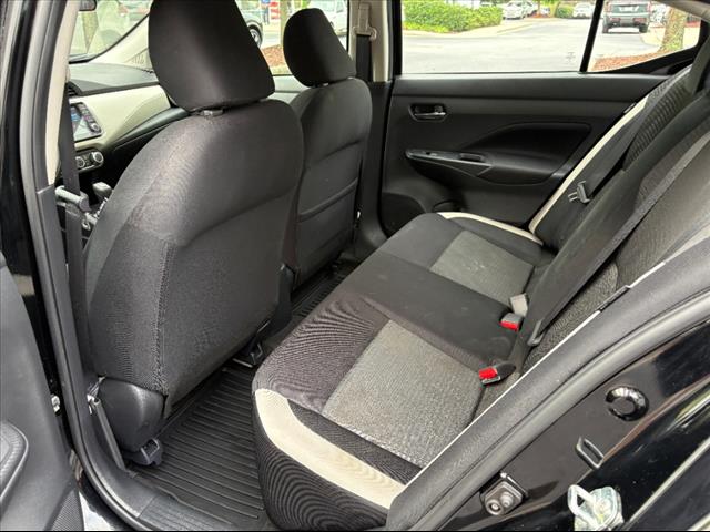 2022 Nissan Versa 1.6 SV