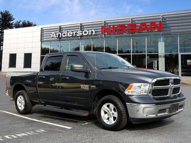 2019 RAM 1500 Classic SLT