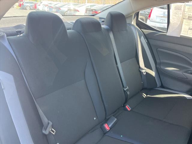 2025 Nissan Versa 1.6 S