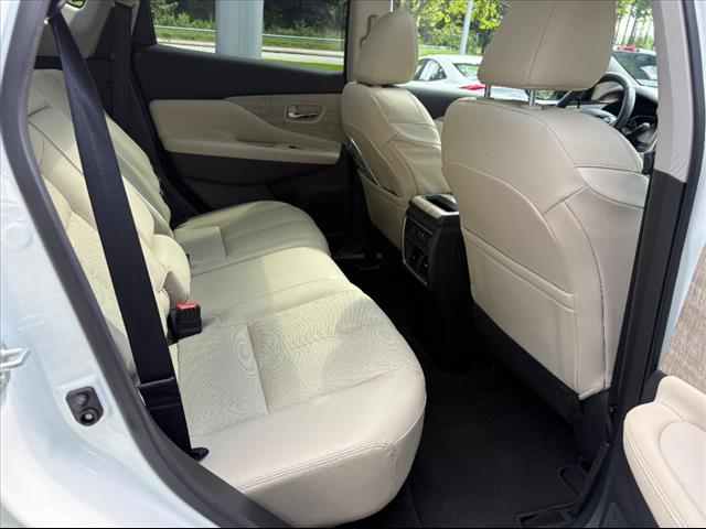 2023 Nissan Murano SL