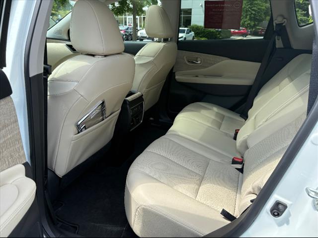 2023 Nissan Murano SL