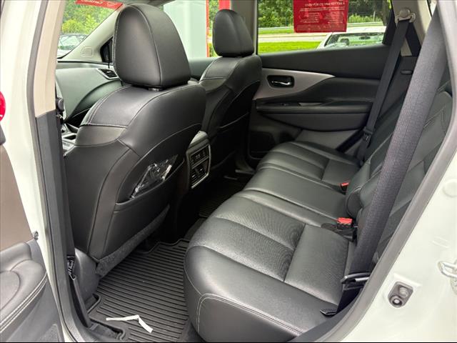 2023 Nissan Murano SL