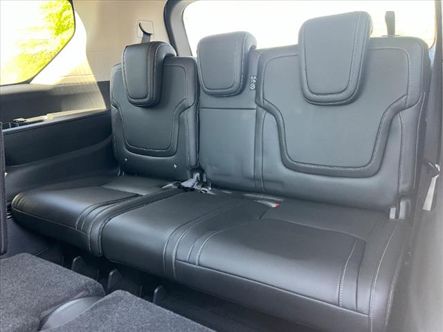 2025 Nissan Armada SV