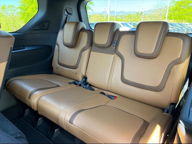 2025 Nissan Armada SL