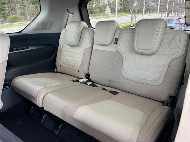 2025 Nissan Armada Platinum