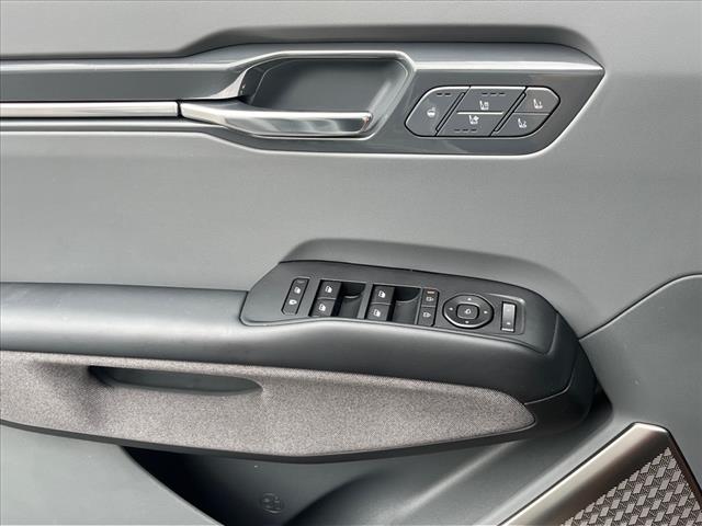 2024 Kia EV9 Land