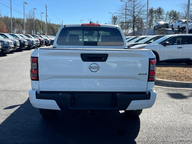 2025 Nissan Frontier SV
